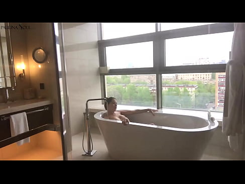 ❤️ Riesiges Babe wichst leidenschaftlich ihre Muschi im Badezimmer ️ Quality sex bei de.dreamypassionjourney.ru ❌️❤